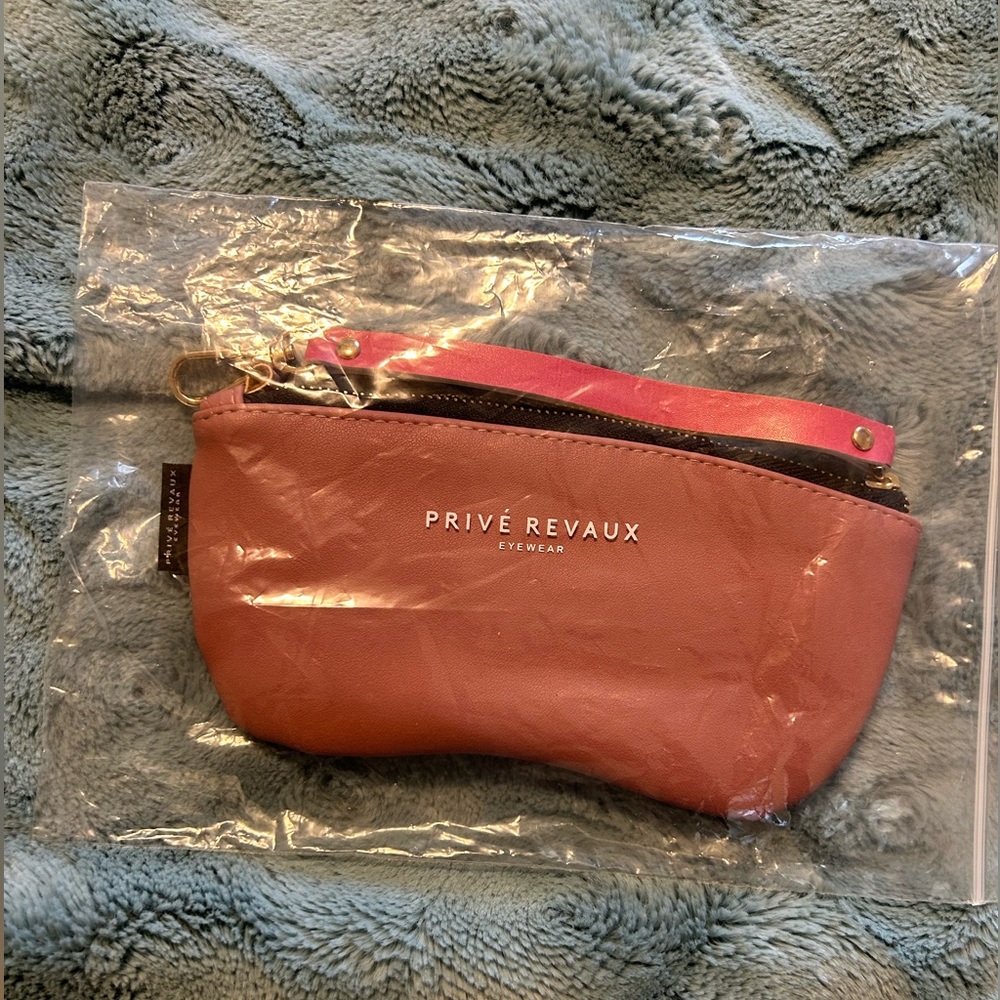 New Prive Revaux Glasses case